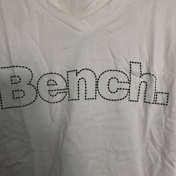 Bench white T-shirt. - Picture 2 of 4